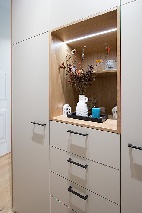 Ablage Schrank