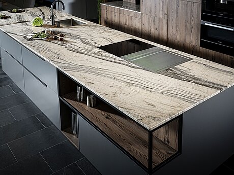 Steinplatte Praha Gold