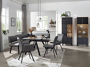 Moderne Essgruppe mit Gepolsterter Eckbank und Stühlen