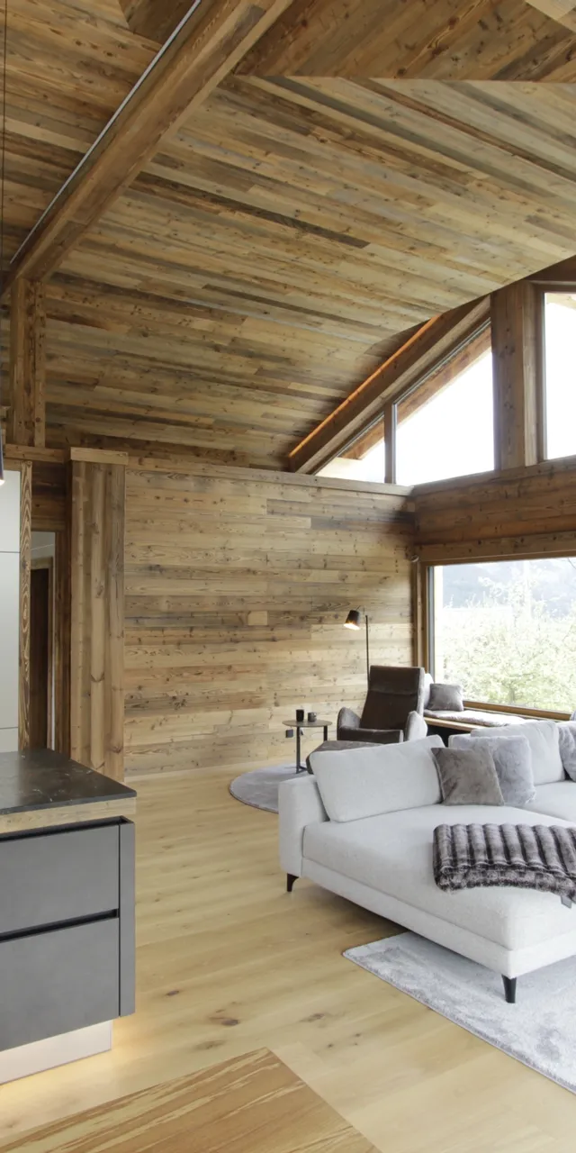 chalet-einrichtung-altholz.JPG