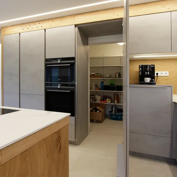 In der Speis gibt es viel Stauraum für Vorräte