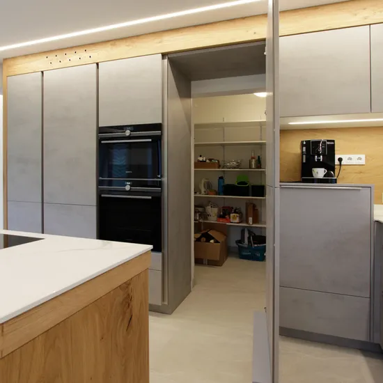 In der Speis gibt es viel Stauraum für Vorräte