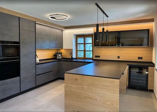Moderne Küche in Betonoptik