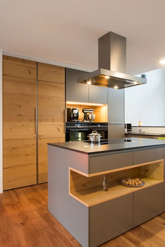 offener Kamin in der Küche